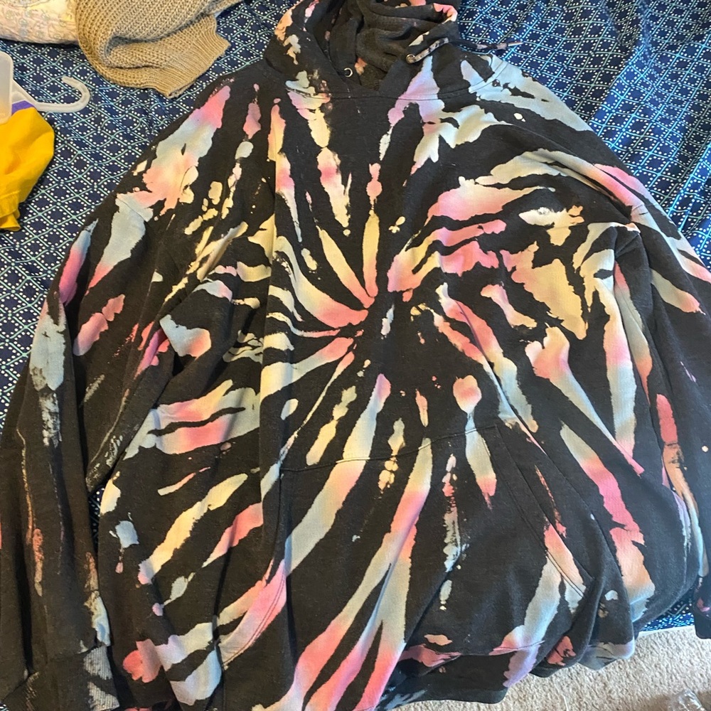 No Boundaries Juniors Tie Dye Sweatshirt Hoodie